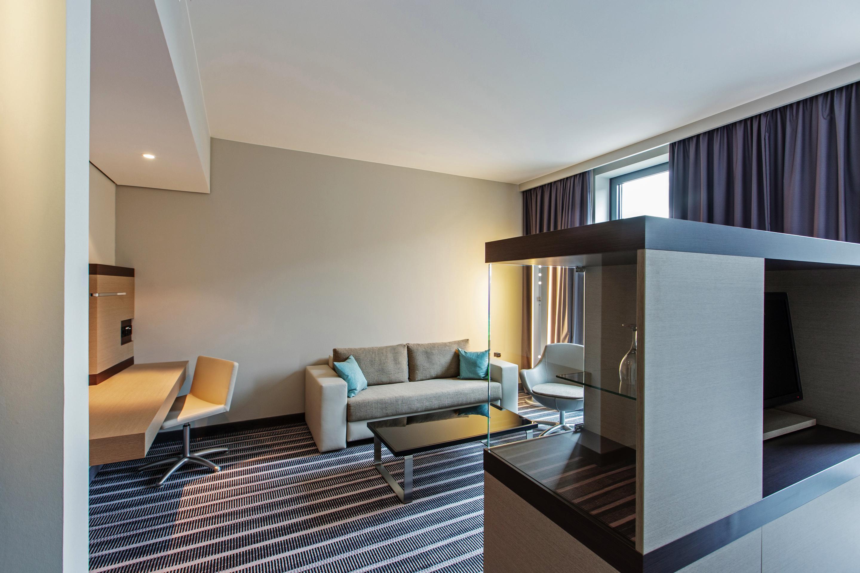 Steigenberger Airport Hotel Berlin Schönefeld Extérieur photo